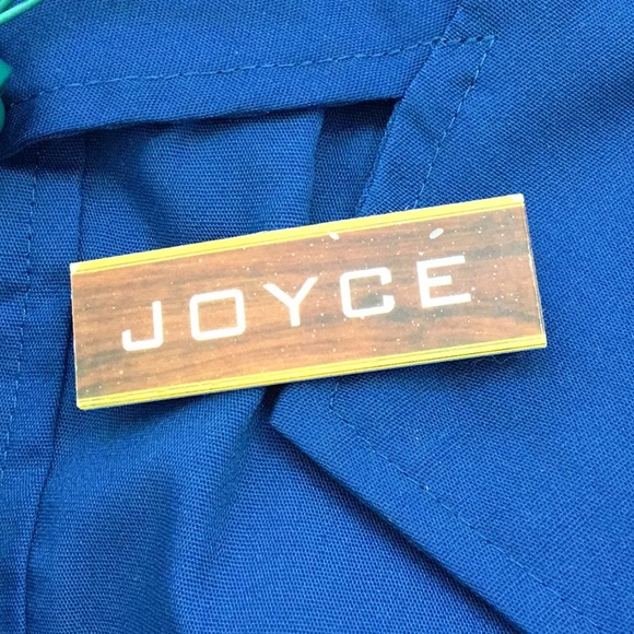 Stranger Things Joyce Byers Store Uniform Costume - Picture 6 of 7